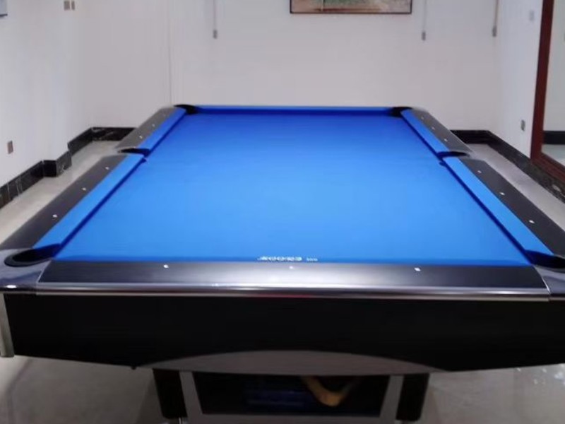 რუსული ბილიარდის მაგიდა